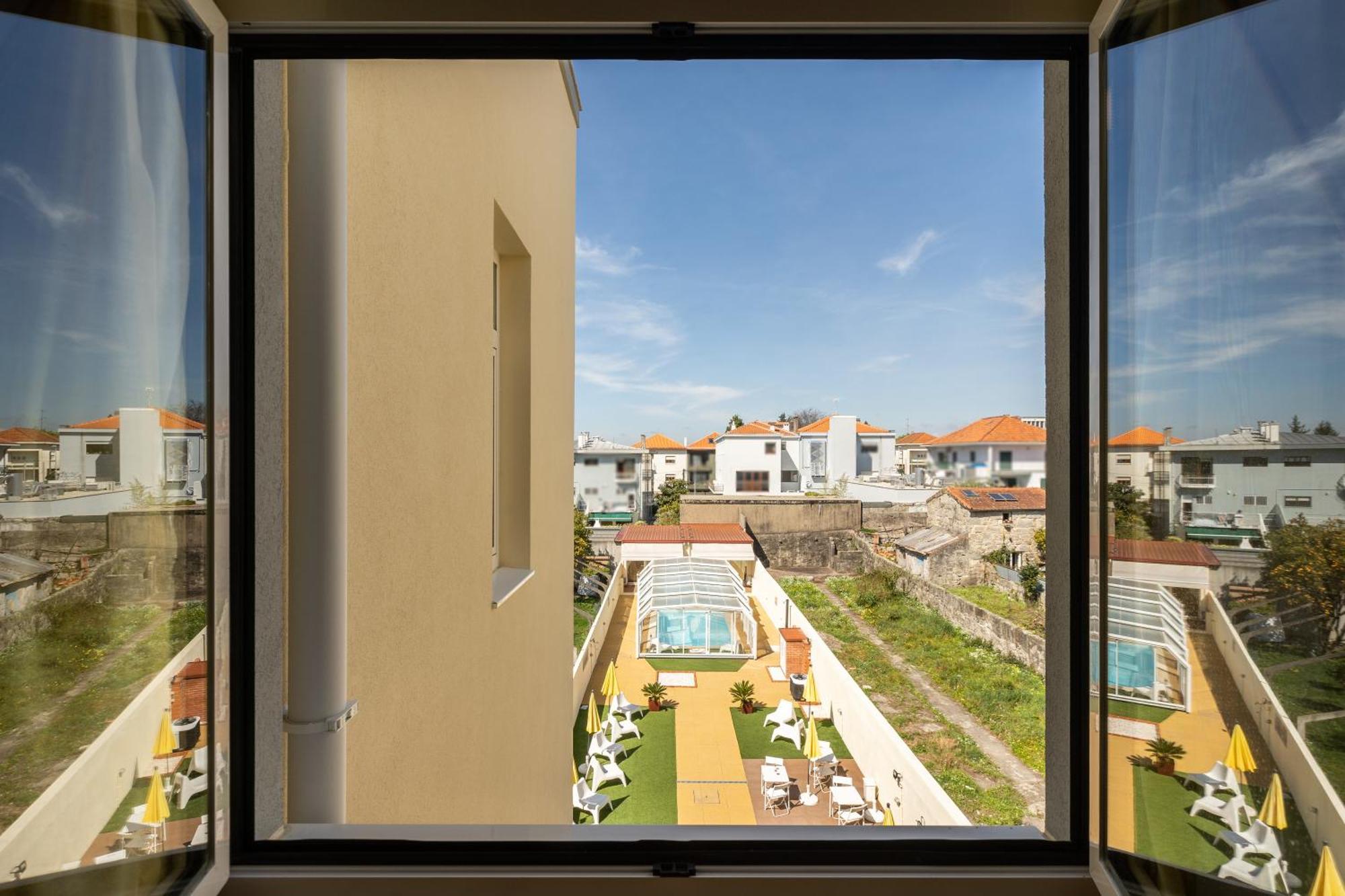 731 Costa Cabral Metro Residence Πόρτο Δωμάτιο φωτογραφία