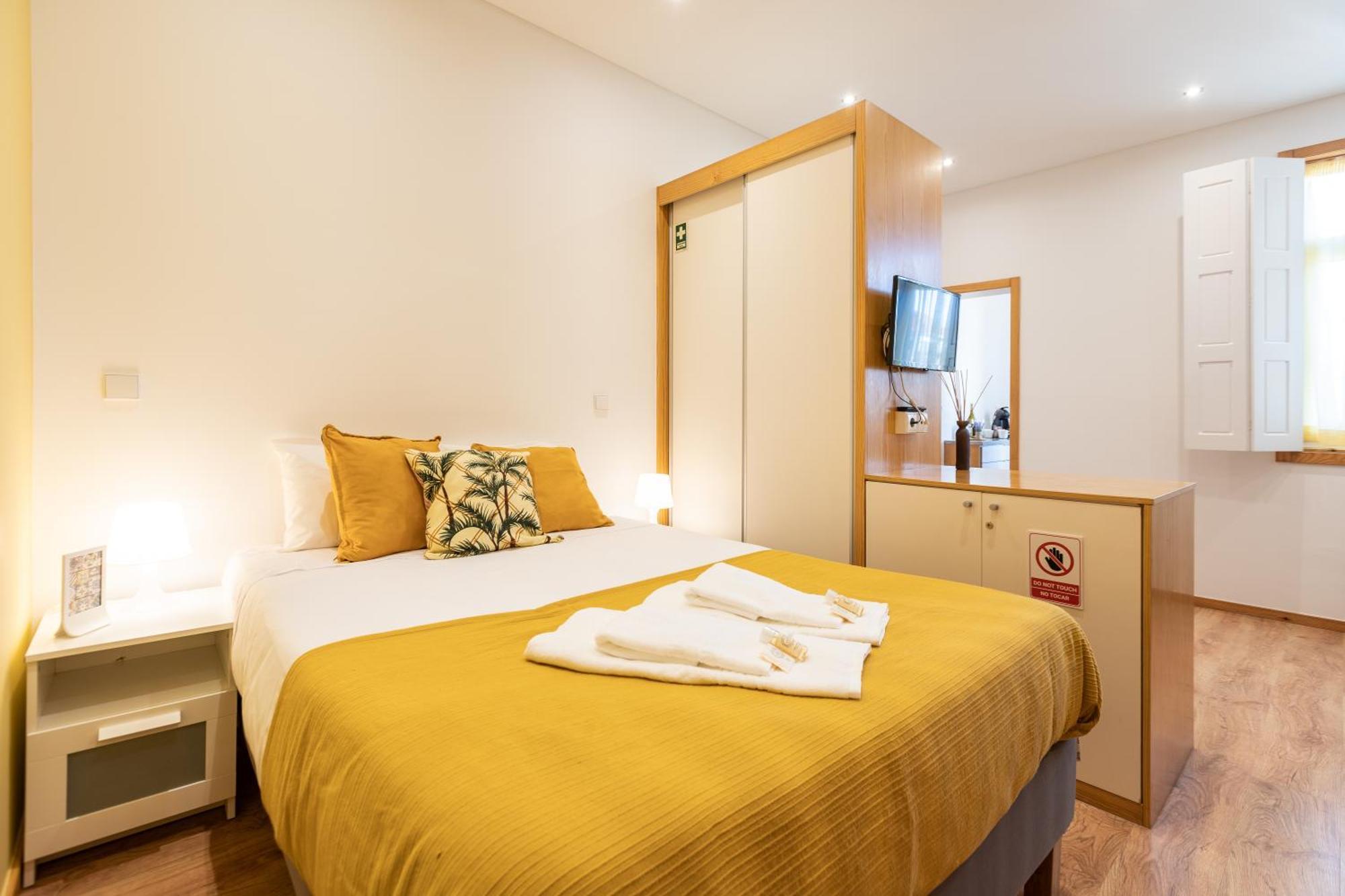 731 Costa Cabral Metro Residence Πόρτο Δωμάτιο φωτογραφία