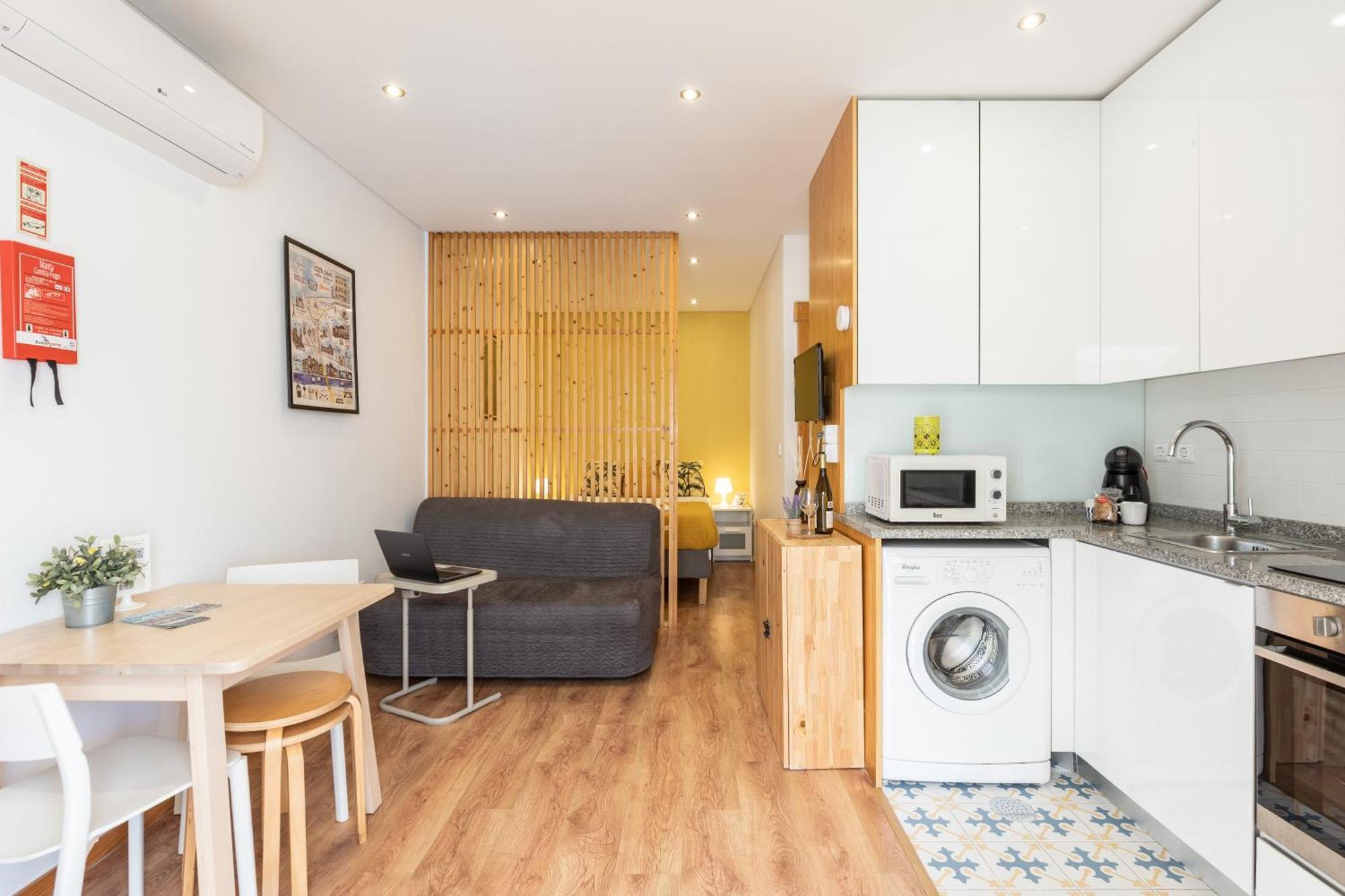 731 Costa Cabral Metro Residence Πόρτο Δωμάτιο φωτογραφία