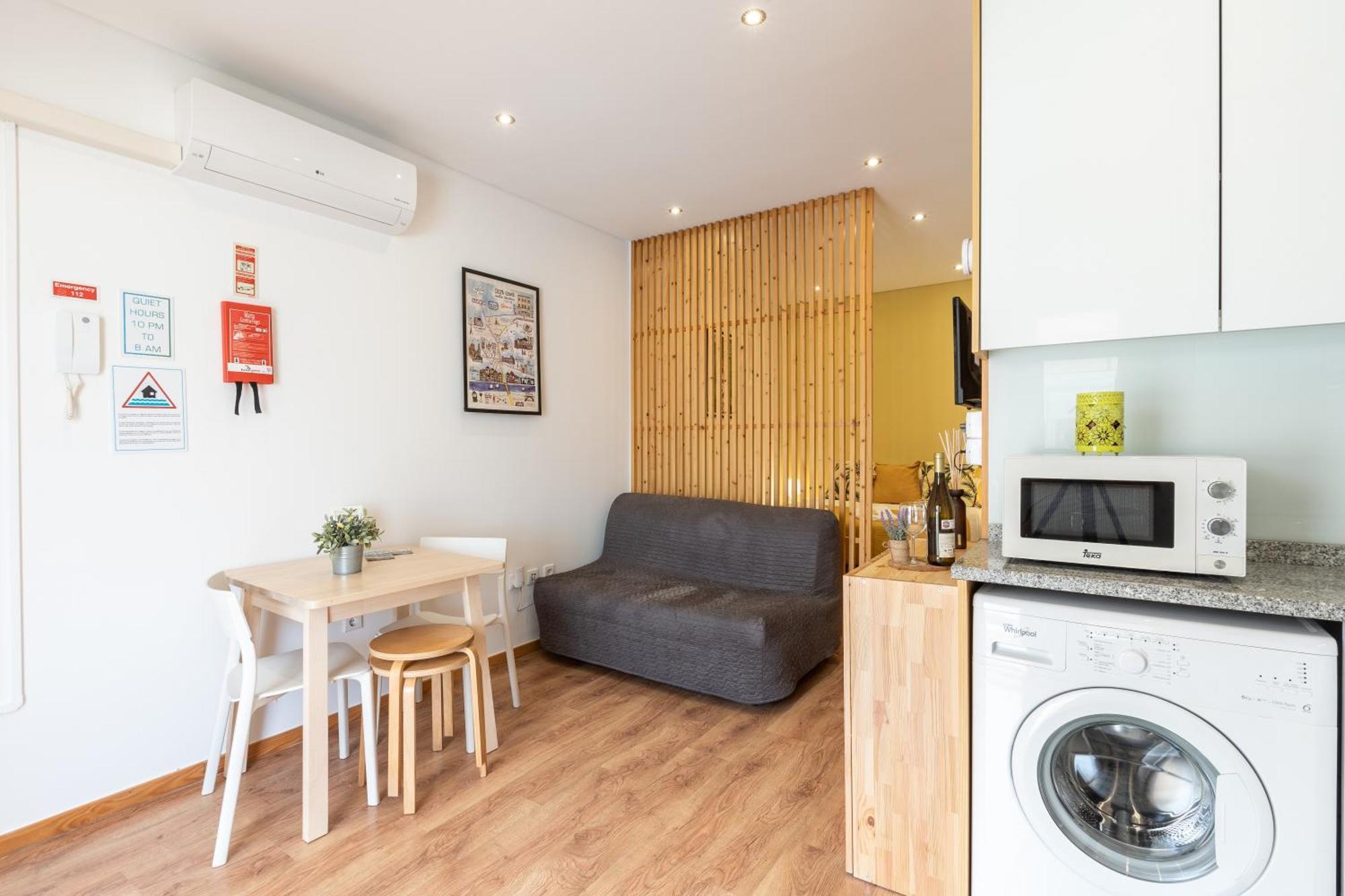 731 Costa Cabral Metro Residence Πόρτο Δωμάτιο φωτογραφία